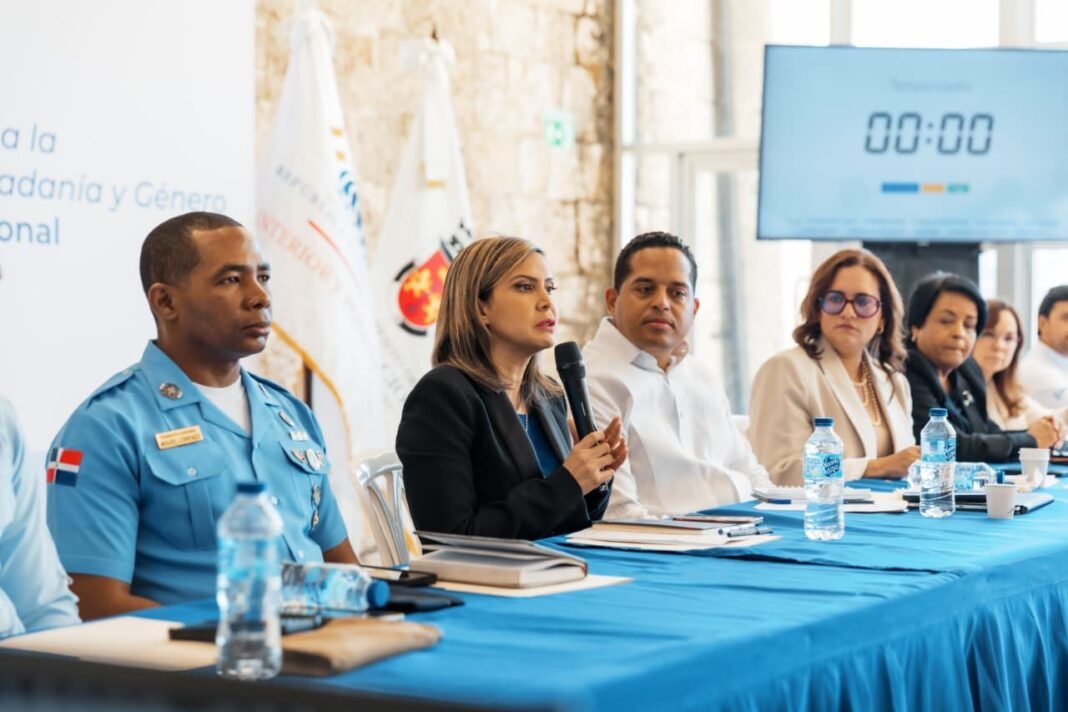 Autoridades reportan 96 % de solución a reclamos en Mesas de Seguridad del Distrito Nacional